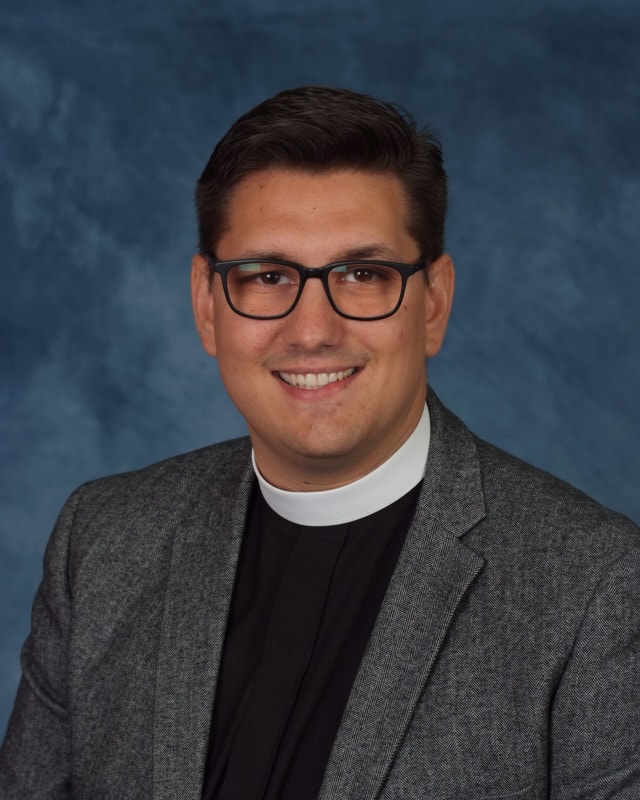 Photo of Father Steve Macias